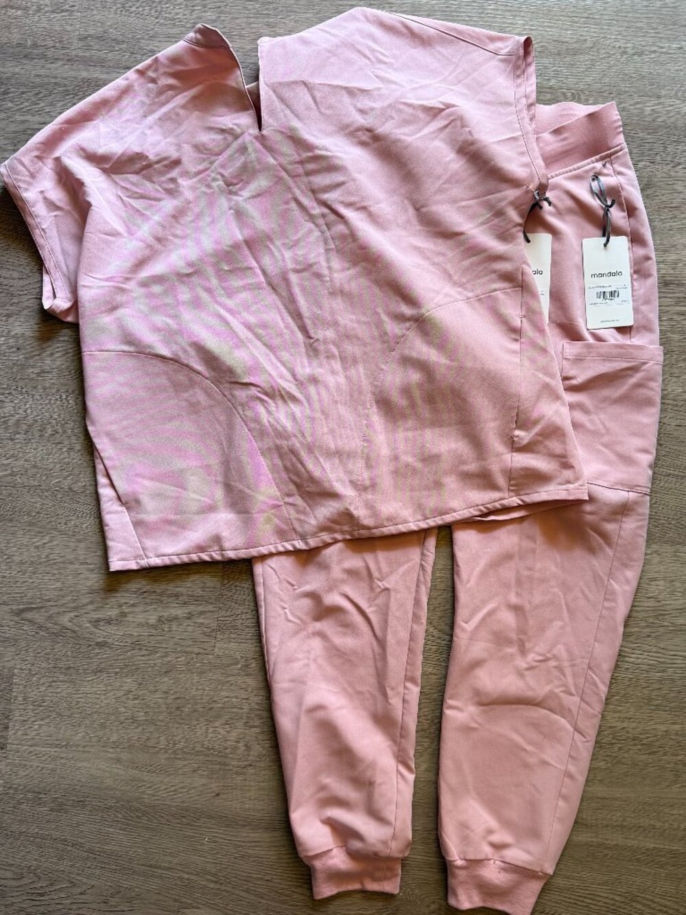Mandala Scrub Set in Pink Pearl NWT